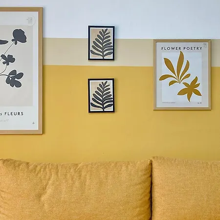 Lulu - Sunny Apartment Golem (Tirana)