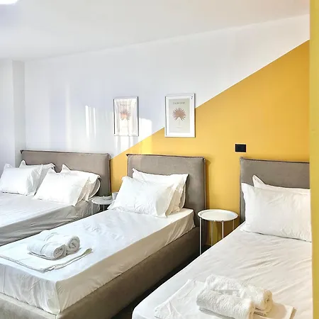 Lulu - Sunny Apartment Golem (Tirana)